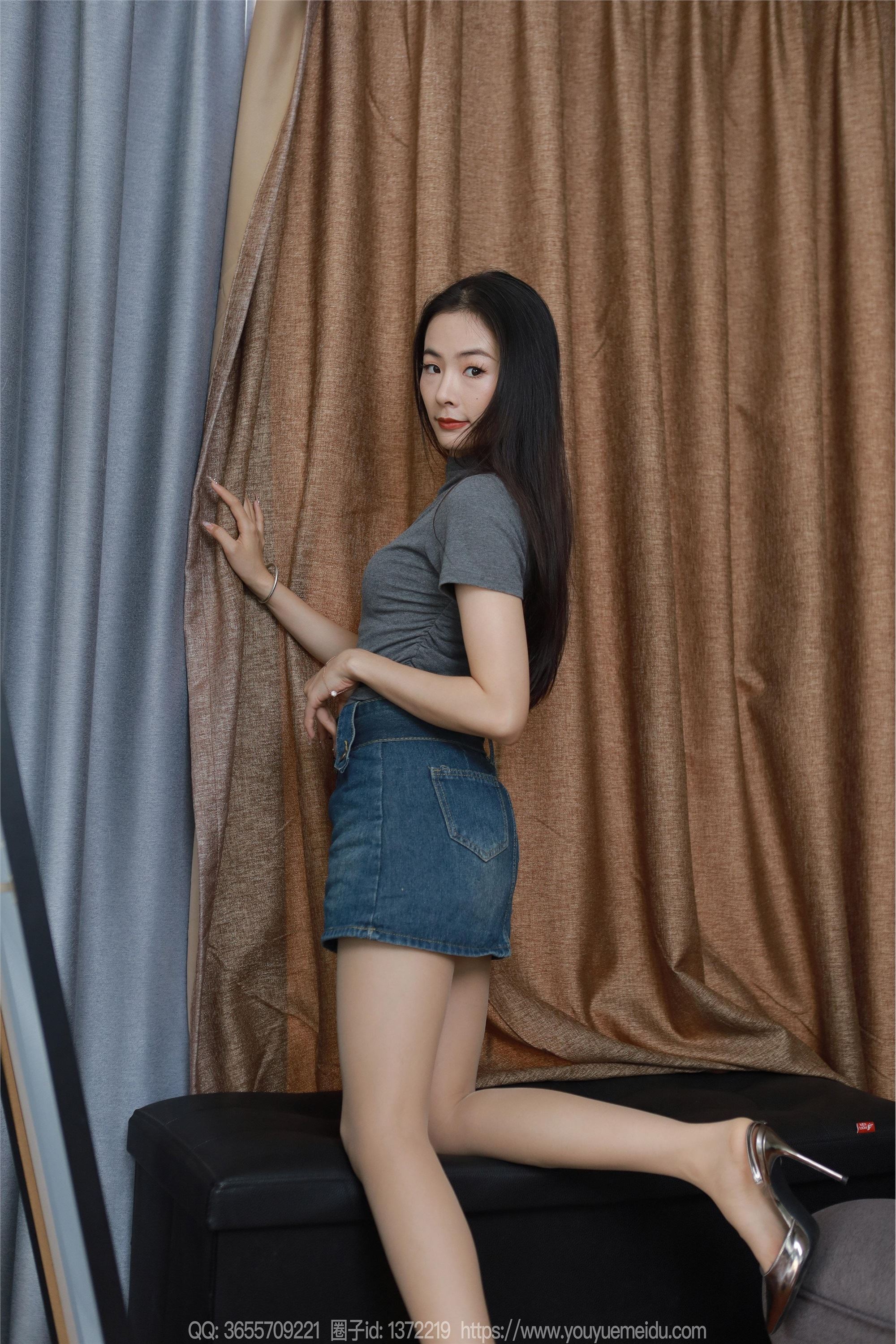 IESS异思趣向  2024.04.25 丝享家 1725 小金《笔直长腿》